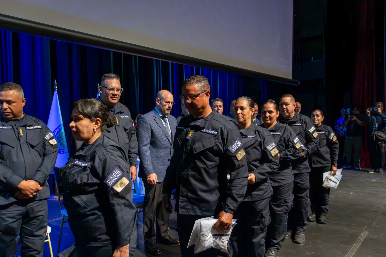 La Policía Municipal de Chacao reconoció a sus autoridades y funcionarios en sus 33 años de servicio